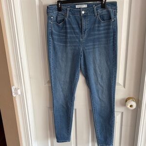 Women's Liverpool Blue Jeans